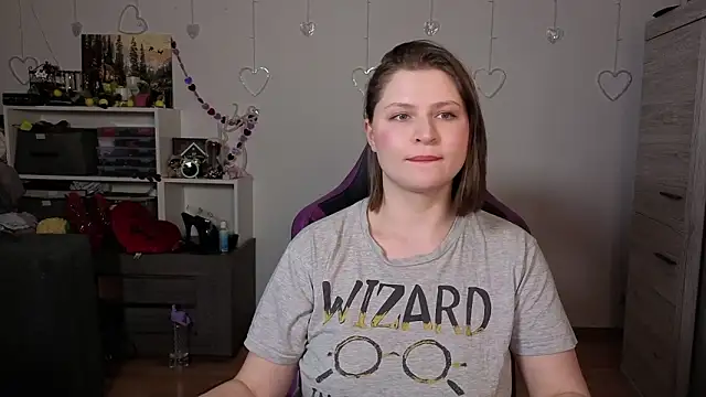 tinniangel (F young) - Use nipples clamps