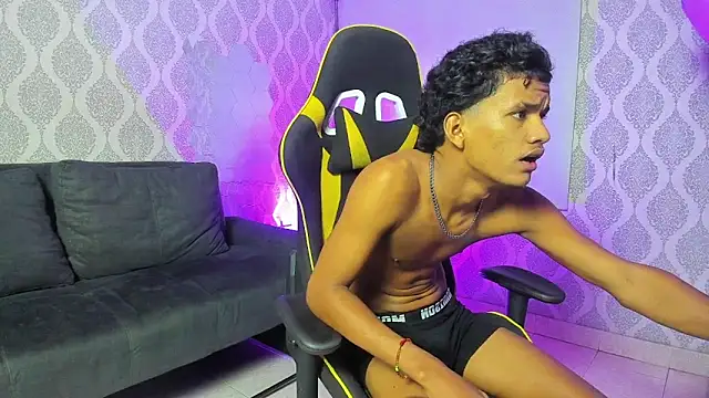 Boy_savoy live sex cam