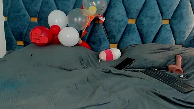 zoe_vg - Zoe_Vg's free webcam - UK Sex Cams