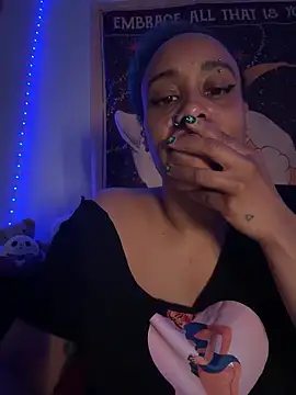 Webcam Model (Lunalovesyou8)  is live.Free join now!