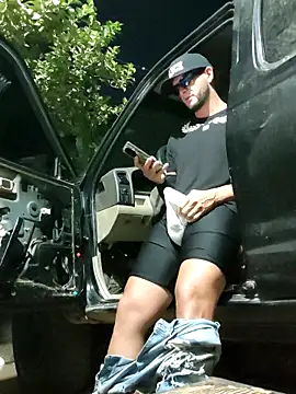 PIGHIGHDIRTY_p0 webcam