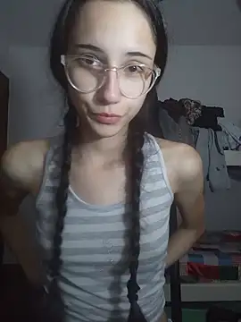 isaaabelaaa (F teen) - every 80tk show pussy + dirty ahegao