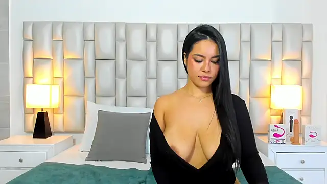 paola_katy_dicks webcam