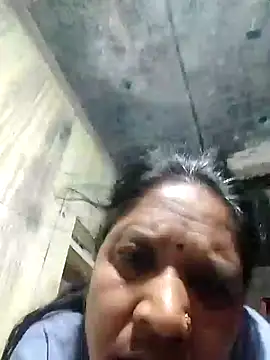 live porn free Loomaraj