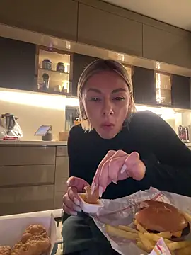 porno chat room SexOnMyLvL