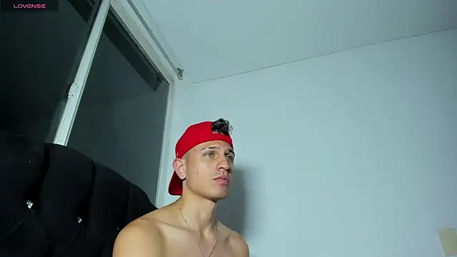 kevin_ahss live sex cam
