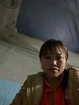 lilik2 - Lilik2's free webcam - UK Sex Cams