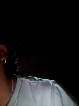 lucky_baby7 - Lucky_baby7's free webcam - UK Sex Cams