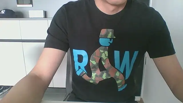 nole_china7 (Ask my age) - talk / fun / cum