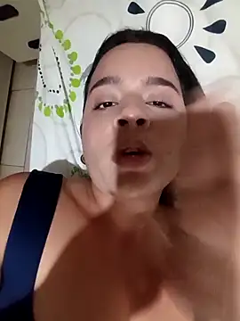 Julieth_hot-69 webcam