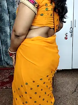 Hotty_Kavita webcam