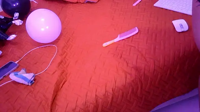 leilany777 - LeiLany777's free webcam - UK Sex Cams