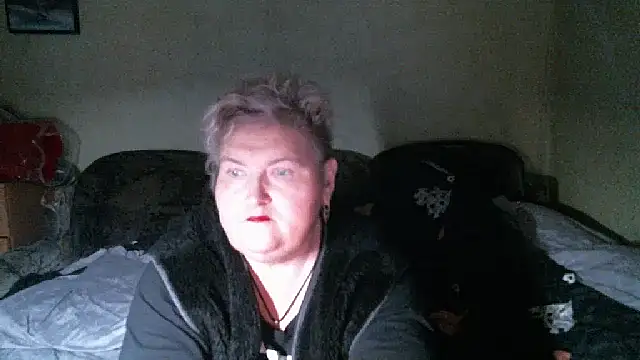 lana555 - Lana555's free webcam - UK Sex Cams