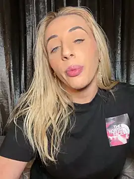 strongqueen (F young) - Squirt 💦