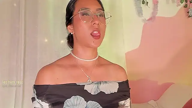 darabeckett - DaraBeckett's free webcam - UK Sex Cams