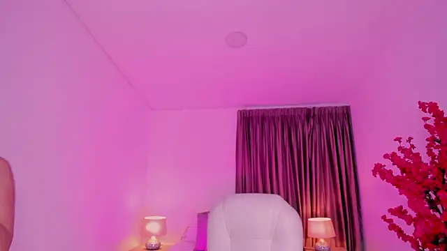 kim_stonee - Kim_stonee's free webcam - UK Sex Cams