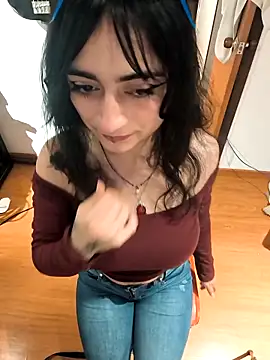 lila_desiree - Lila_Desiree's free webcam - UK Sex Cams