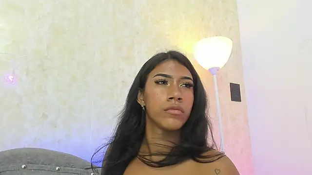 antoniasantos - AntoniaSantos's free webcam - UK Sex Cams