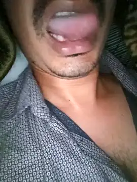 dreamtoungelick69 - Dreamtoungelick69's free webcam - UK Sex Cams