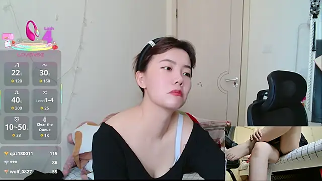 美女sallycui在线直播