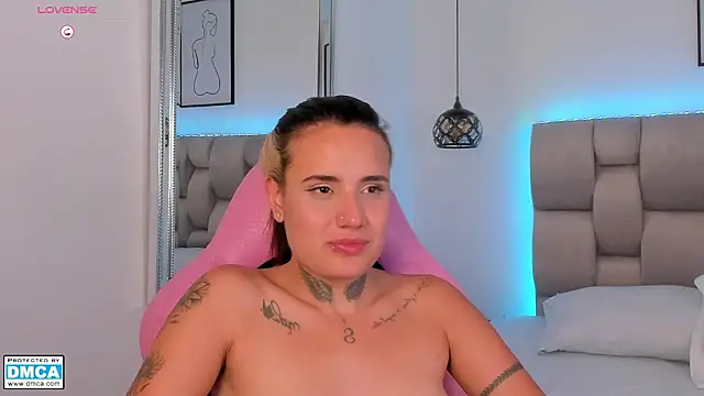 susan-sweet-7 - Susan-Sweet-7's free webcam - UK Sex Cams