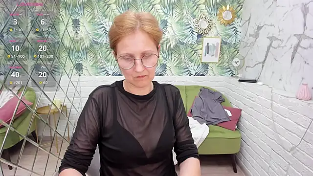 paris_cherry - Paris_Cherry's free webcam - UK Sex Cams