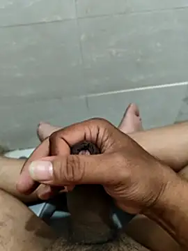 joejoe7 (Ask my age) - Cum