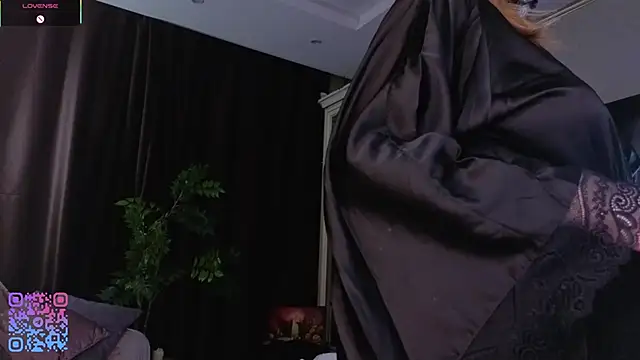 soniascott (F young) - CAN I MAKE MY KITTY LIKE WATERFALL