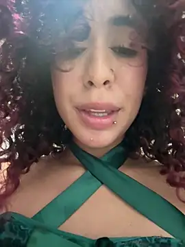 woo_isdaphne (F young) - finger in ass + 5 spanks hards