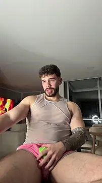 valenthino_salvatore (M young) - cum shoot?