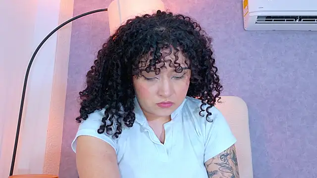 tracielowe_w - Tracielowe_w's free webcam