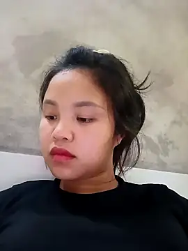 pretty-haert - Pretty-haert's free webcam - UK Sex Cams