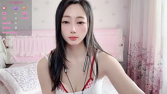 美女anjila888在线直播