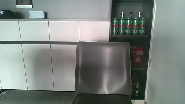 nole_china7 (Ask my age) - talk / fun / cum