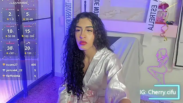 CherrySeraphine1 webcam