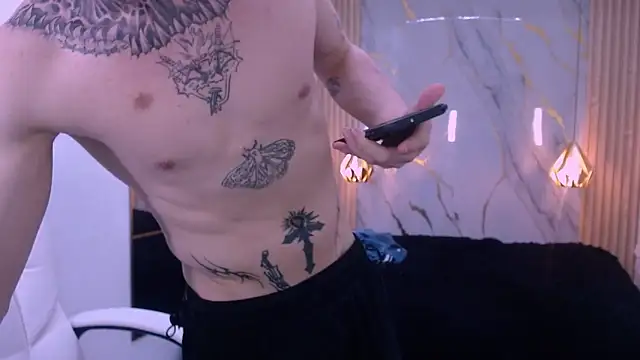 iantwink18 (M twink) - hi ian