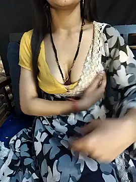 Webcam Model (Hot_rashika_) is live