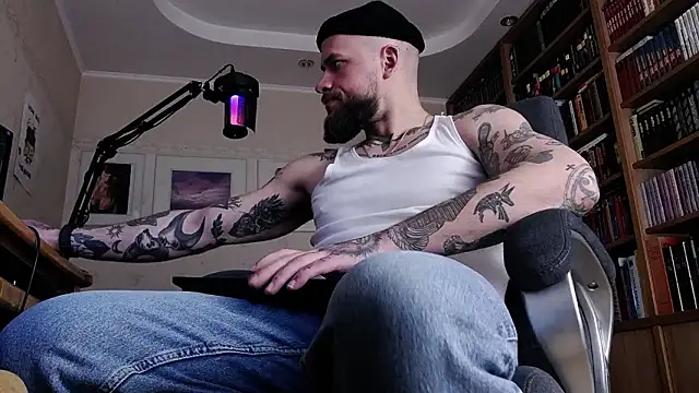 FindomJason live sex cam