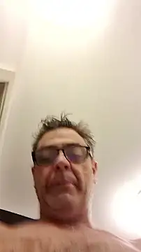 mickelangello75 - Mickelangello75's free webcam