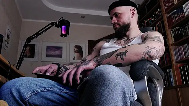 FindomJason live sex cam