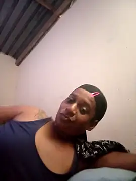 MiZzCreator live sex cam