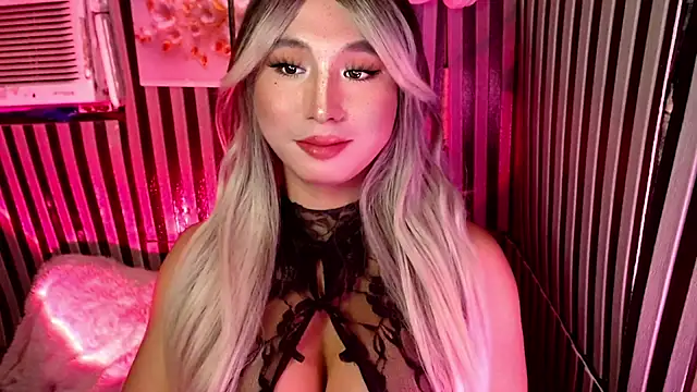 HoresCOCKLUCY Live Webcam on Stripchat