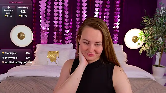 janicecollins - JaniceCollins's free webcam - UK Sex Cams