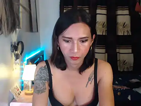 yourcutieslut87 webcam