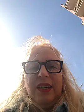 martachatte - Martachatte's free webcam - UK Sex Cams