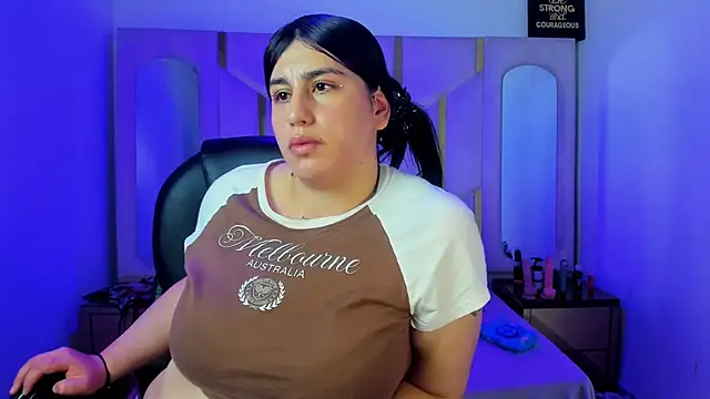 criistaal_ (F teen) - Show My Asshole🔥