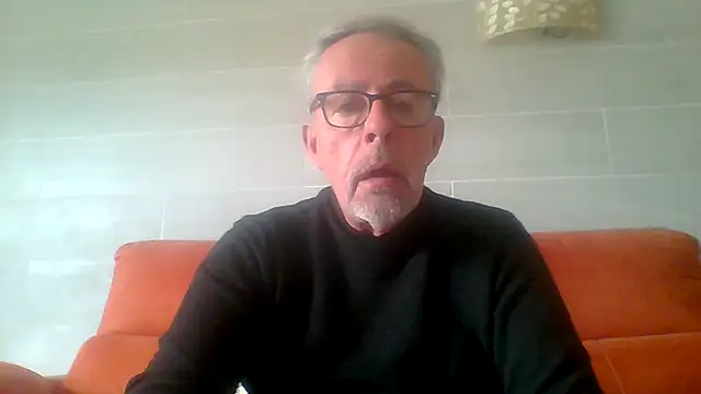 tuggy59 (M grandpa) - cum with me masurbador