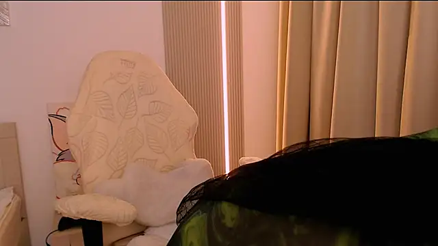 ann__cute - Ann__Cute's free webcam - UK Sex Cams