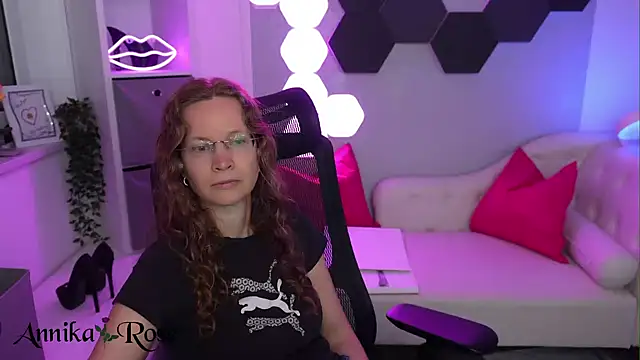 annikarose (F milf) - Naked Orgasmus