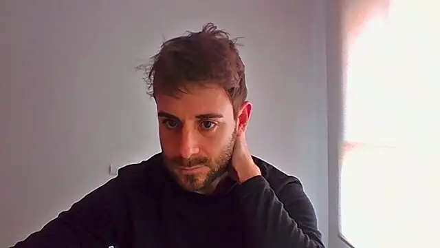 vargas90 (Ask my age) - Show my ass 1min